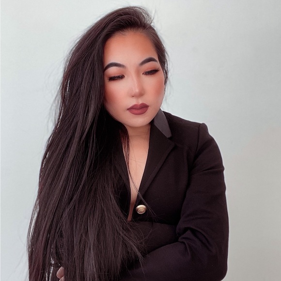 Meet your Posher, Molly - Picture 1 of 1